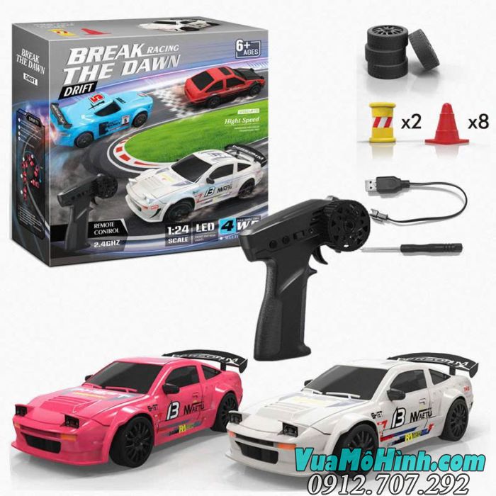 Xe điều khiển từ xa drift S811 S812 S813 / RC GTR tỷ lệ 1/24 2.4Ghz ,có đèn Led 