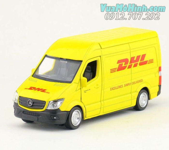 Mô hình xe DHL Mercedes-Benz Sprinter 1:36 kim loại 