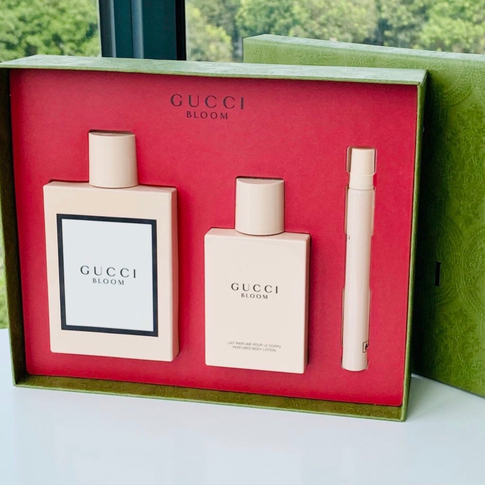 SET NƯỚC HOA GUCCI BLOOM GIFT SET EDP 100ml DƯỠNG THỂ MINI –