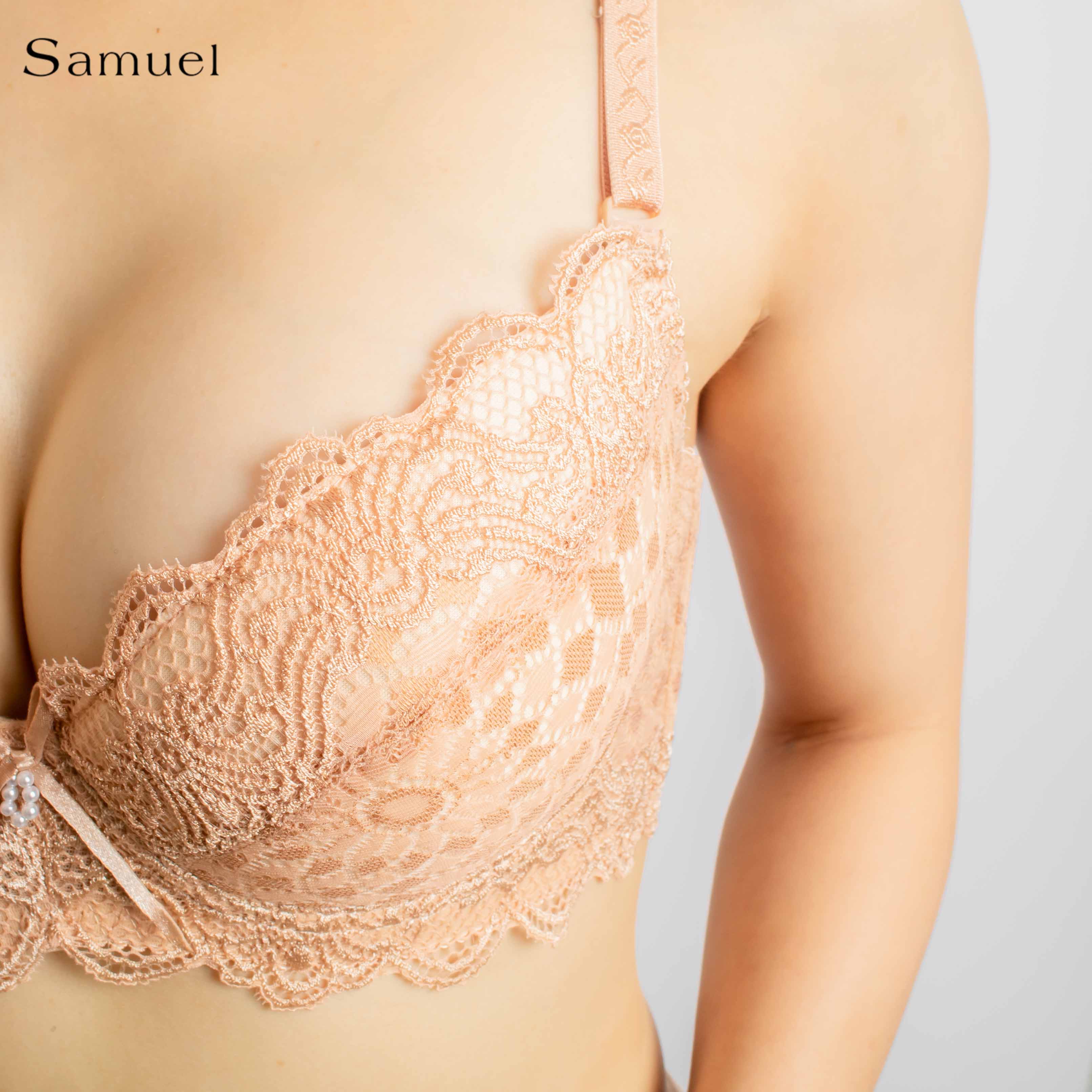 Áo ngực EDA Đài Loan Mút Mỏng 1/2 Ngực 2 Móc Cài 9066