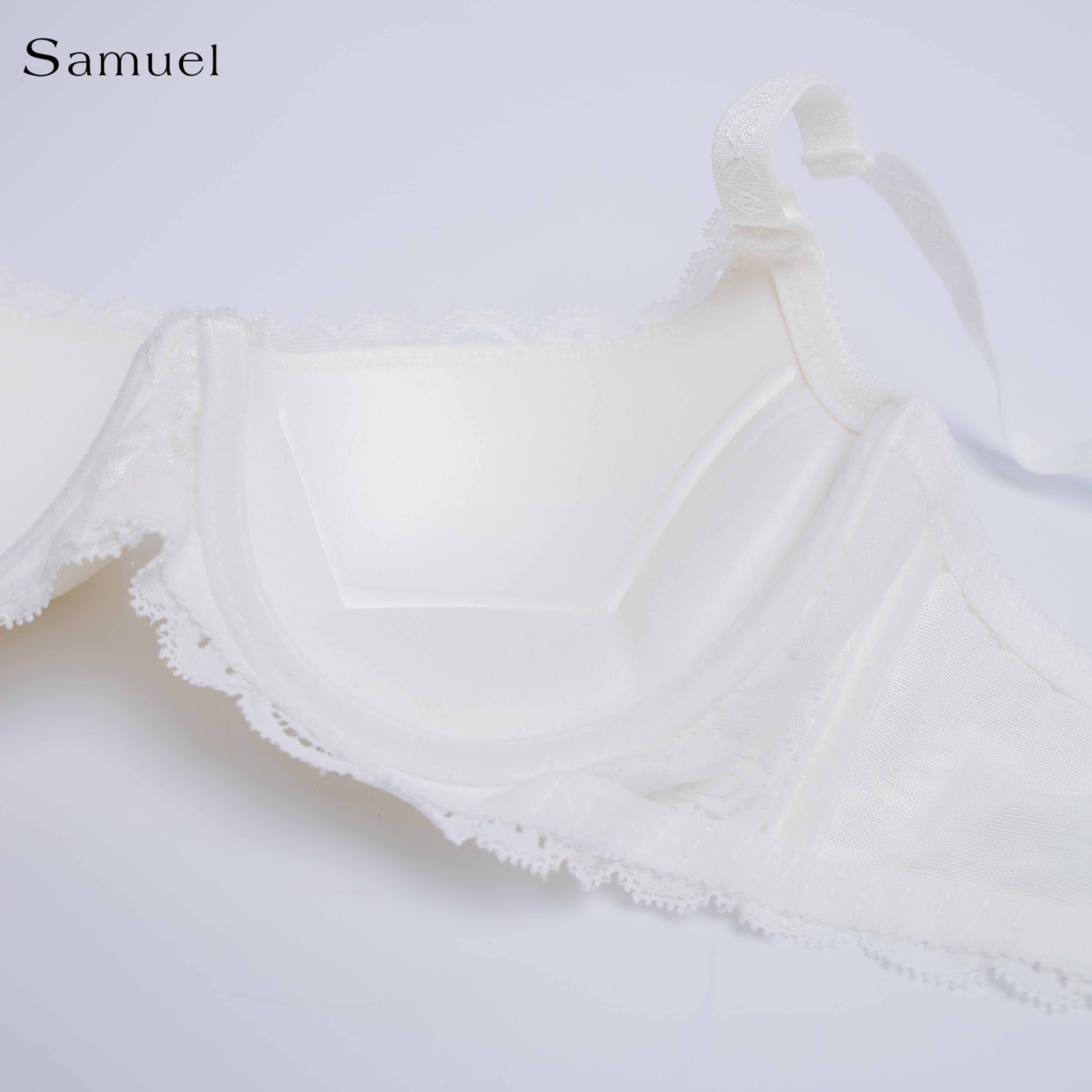 Áo ngực Đài Loan 5792-1 Mút Mỏng Bảng Lưng Nhỏ Cao su Ép Cao Cấp Siêu Mềm Nguyên Ngực