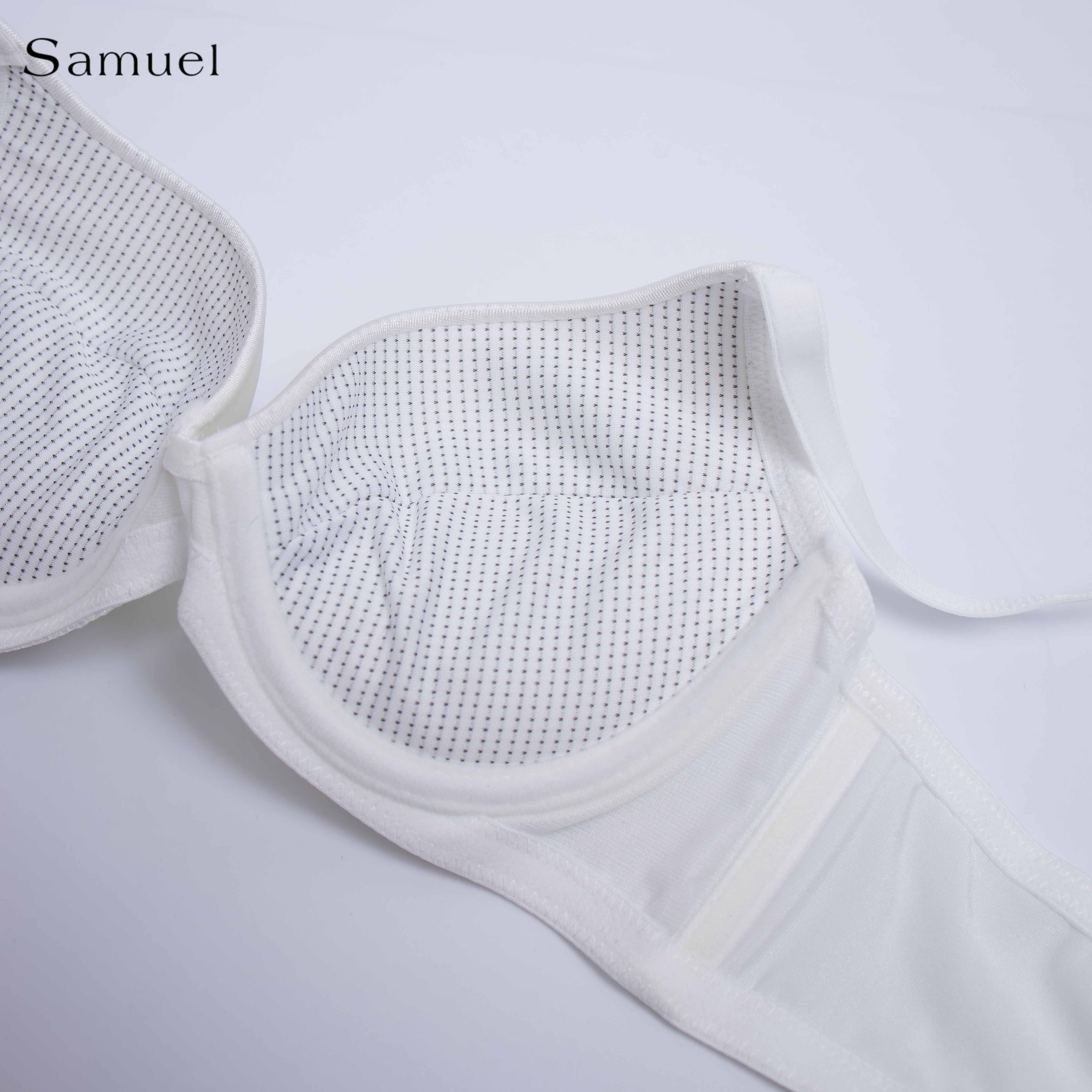 Áo Ngực Satin Trơn Bảng Lưng Nhỏ Mút vừa Đài Loan 9058