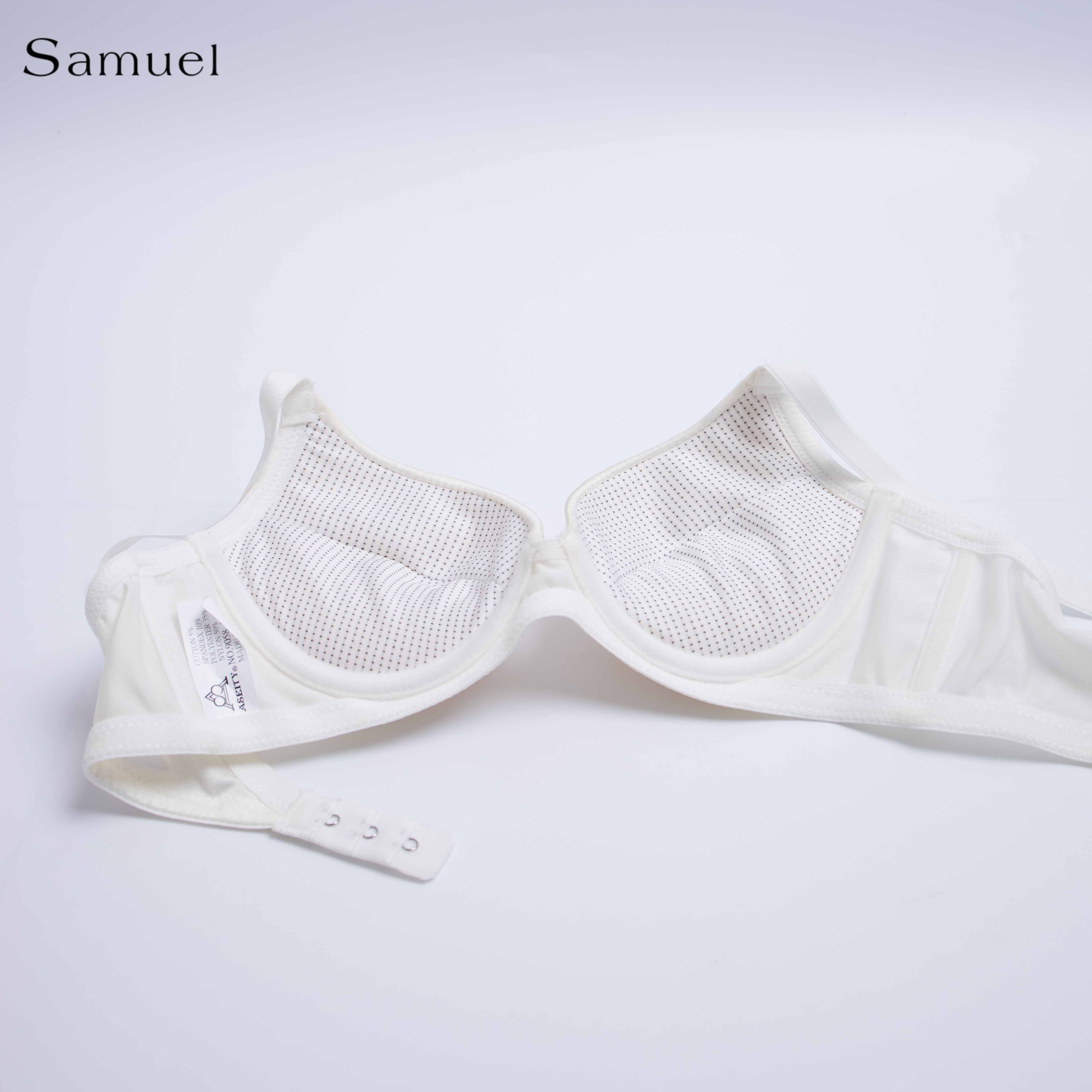 Áo Ngực Satin Trơn Bảng Lưng Nhỏ Mút vừa Đài Loan 9058