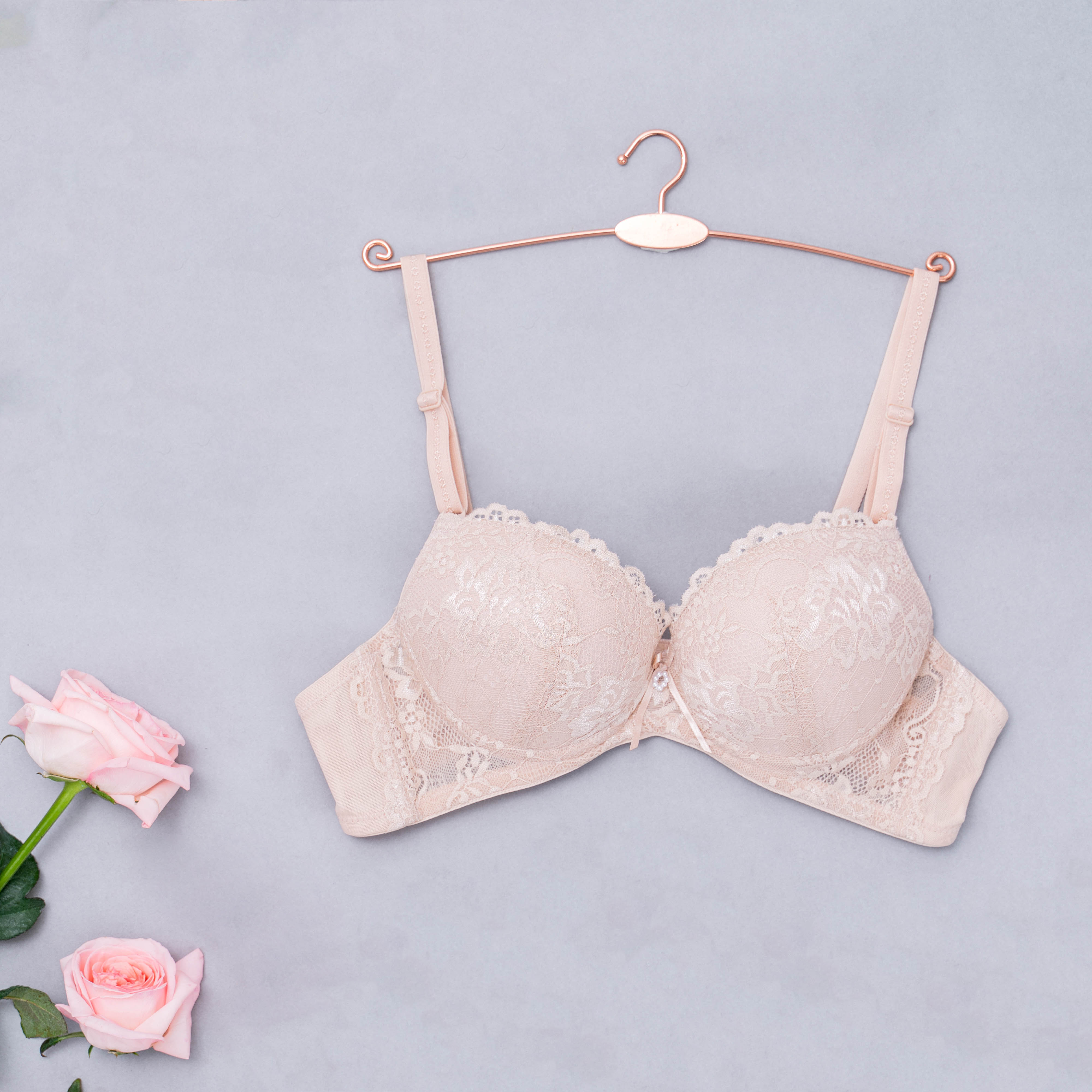 【 TARA】Samuel Áo Ngực Ren Siêu Nâng Đài Loan Mút Lót Vải Nanobon Viền Ren Cánh Buồm Lưng ( Màu Da )