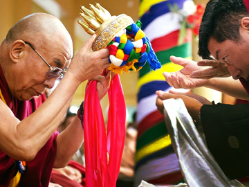 Cúng dường Mandala tịnh hoá bám chấp vun bồi công đức