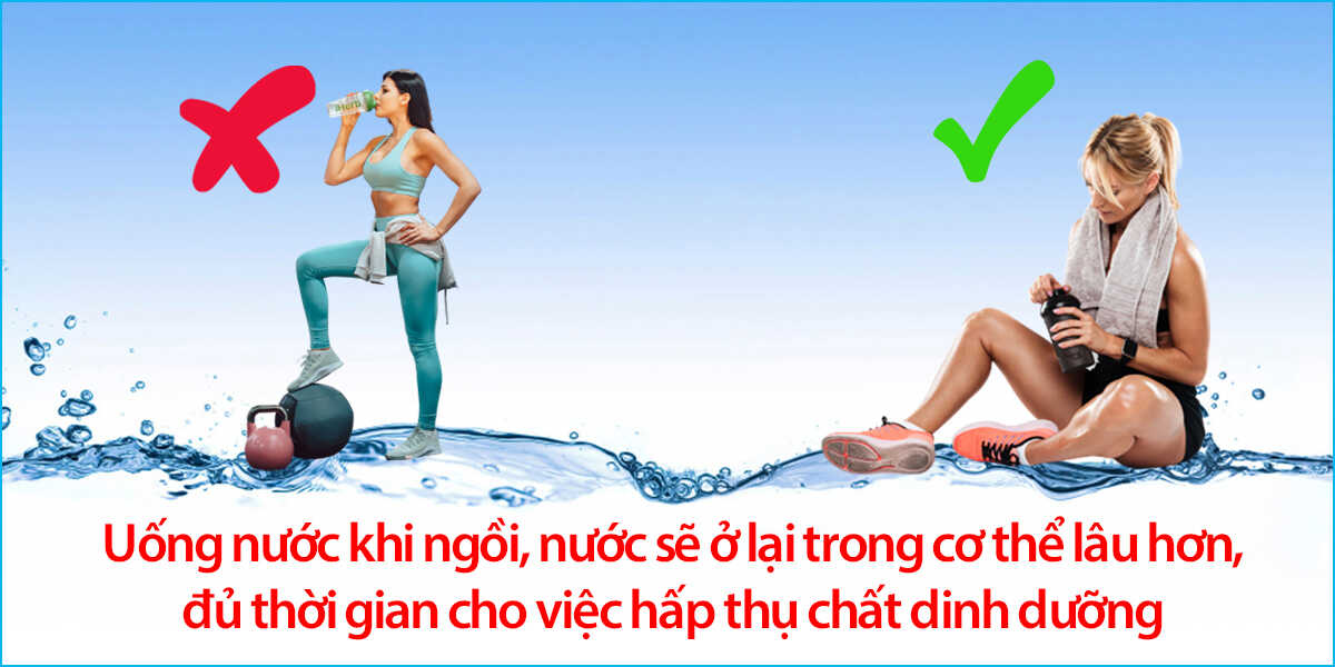 Bằng cách ngồi và uống nước, cơ bắp và hệ thần kinh sẽ thoải mái, giúp các dây thần kinh tiêu hóa thức ăn và các chất lỏng khác một cách dễ dàng.