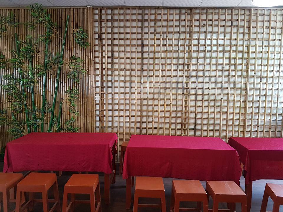 Ốp tường tre trúc nhà hàng