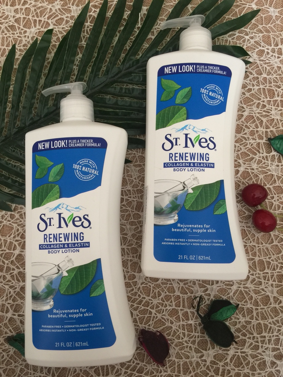 Kết quả hình ảnh cho Dưỡng thỠSt.Ives Skin Renewing Collagen & Elastin Body Lotion 621ml