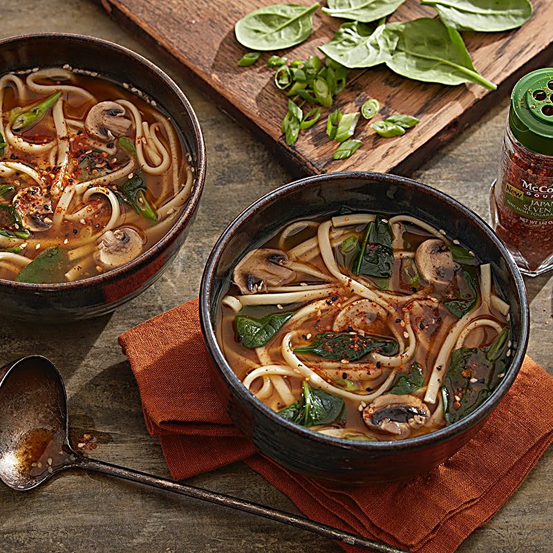 Thịt ba chỉ bò mỹ ăn cùng với mỳ Udon - Hải Sản Kỳ Hà