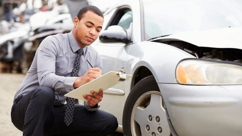 Không mua bảo hiểm ô tô có bị phạt hay không?