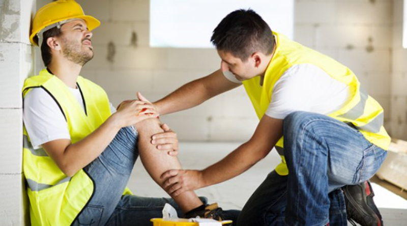 Bảo hiểm tai nạn lao động có tác dụng bảo vệ quyền lợi cho người lao động khi gặp rủi ro