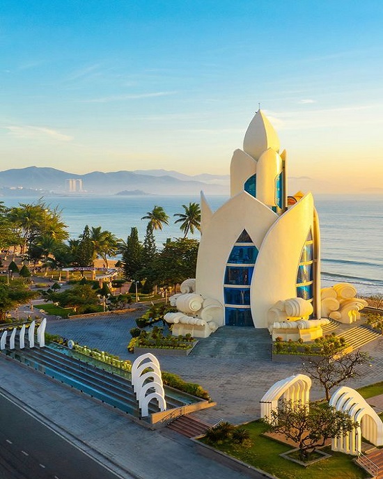 HẠ LONG - NHA TRANG