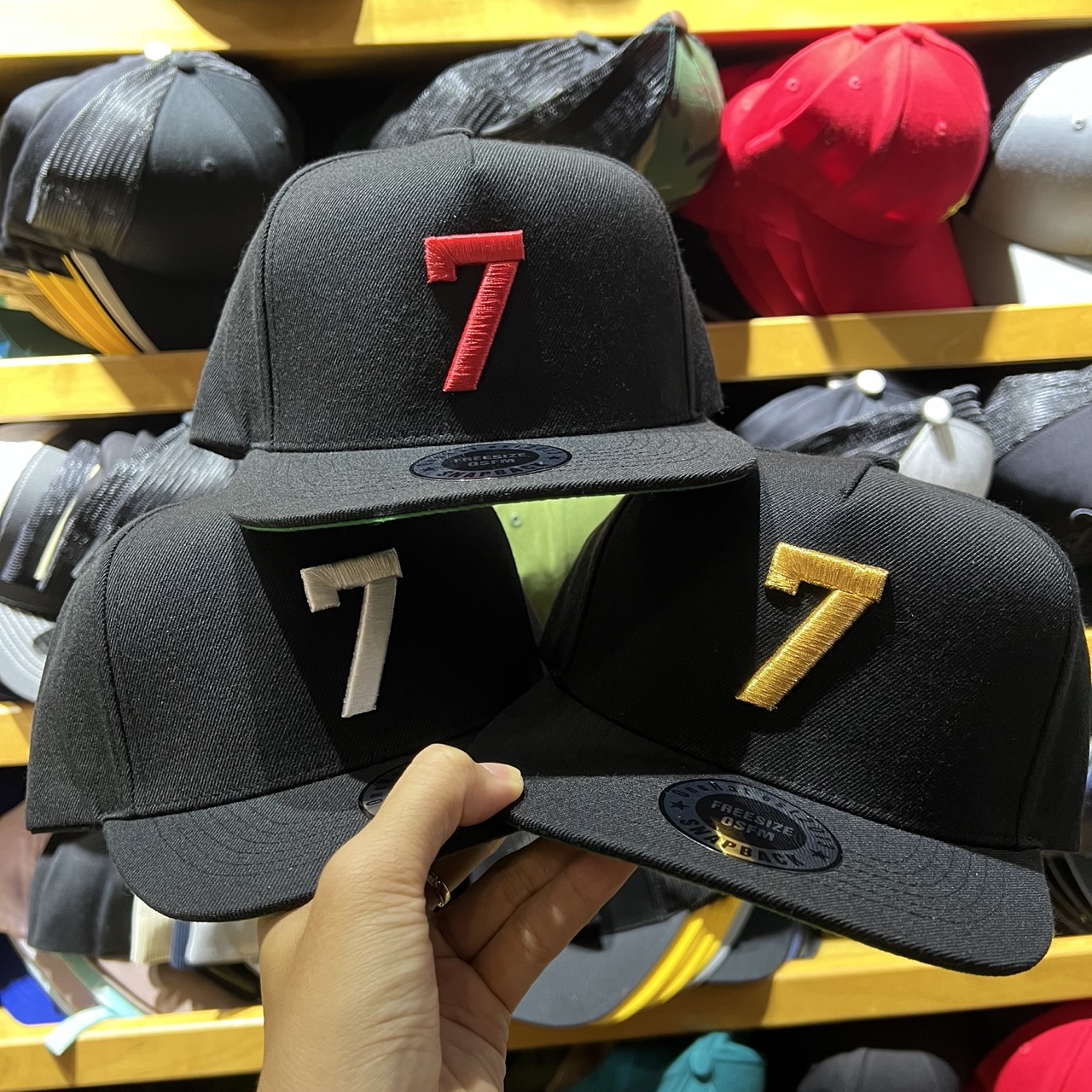 [CUSTOM] NÓN snapback số 7 fom Aframe snapback vành dưới xanh lá chất lượng cao brand OneHat