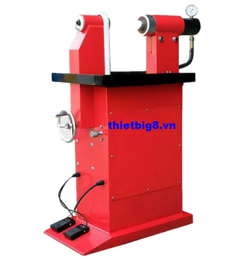 Cấu tạo cơ bản của máy tán má phanh 