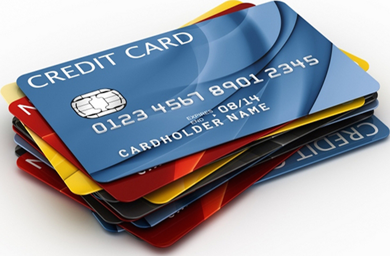 Nên dùng thẻ ATM, Visa hay Mastercard cho chuyến du lịch?
