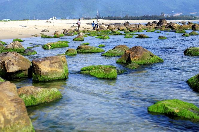 Đẹp mê hồn ghềnh đá Nam Ô