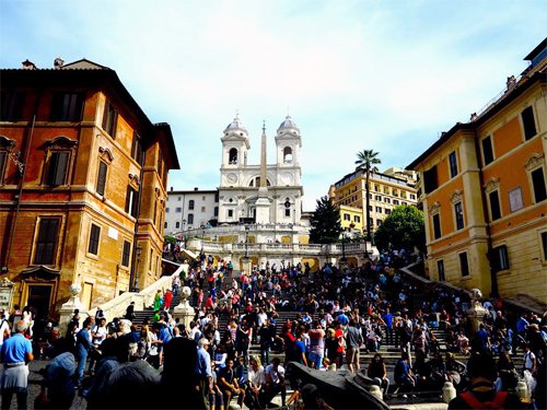 3 ngộ nhận khiến người Việt dễ bị lấy trộm đồ khi đi châu Âu