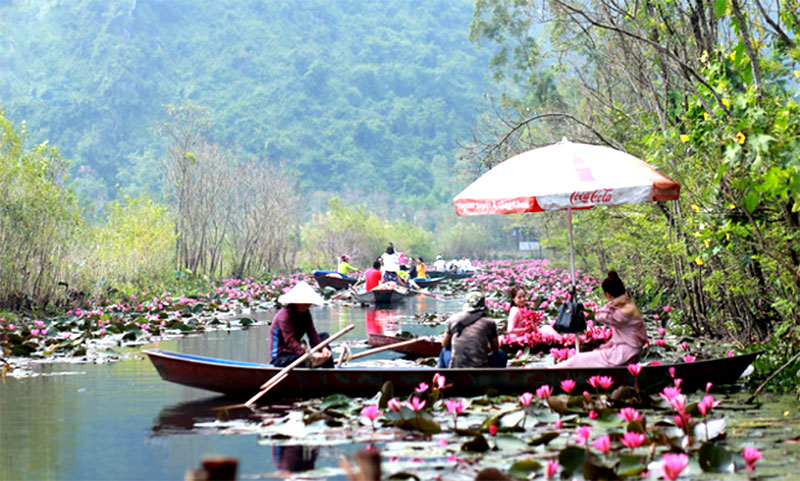 “Đánh thức” tiềm năng du lịch Hương Sơn