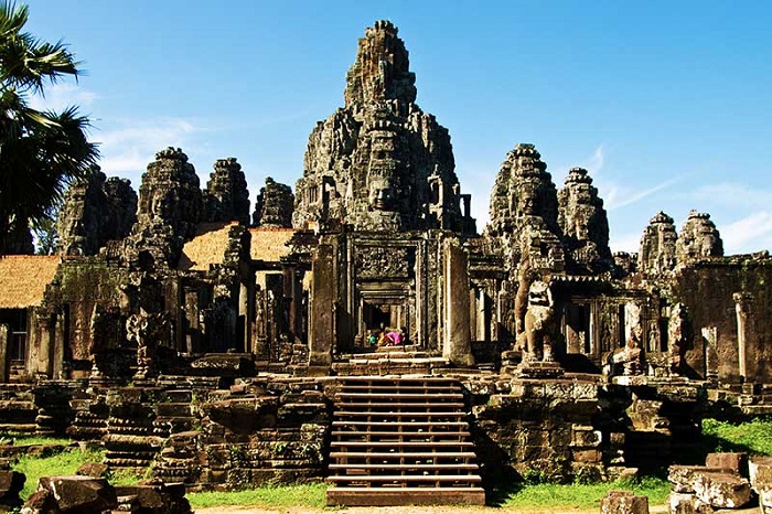 Du lịch quần thể di tích Angkor Campuchia