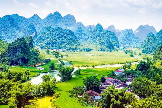 Hoang sơ Công viên địa chất Non nước Cao Bằng