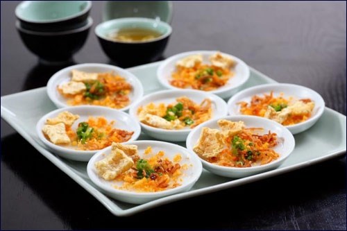 9 món ăn cứ đến Huế là phải thưởng thức đủ
