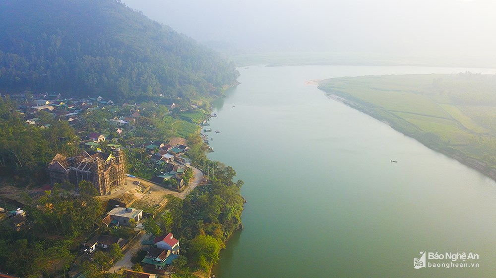 Đẹp mơ màng một dải Lam giang