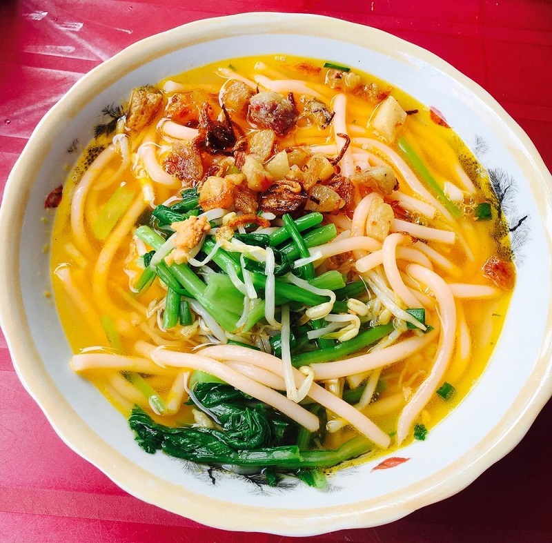 Bún đỏ - món đặc sản độc đáo vang danh phố núi Kon Tum