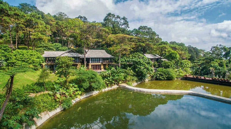 “Cung điện giữa rừng cây” cứ ngỡ như Bali nằm ngay sát Hà Nội