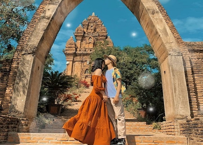 Những di tích Chăm Pa ở miền Trung: Hễ đứng vào là có ảnh ảo 'triệu likes'