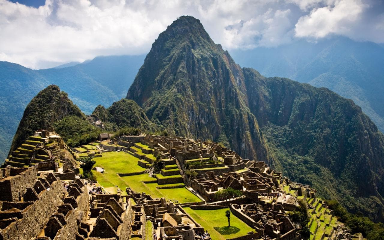 Peru cấm du khách che ô khi đến Machu Picchu