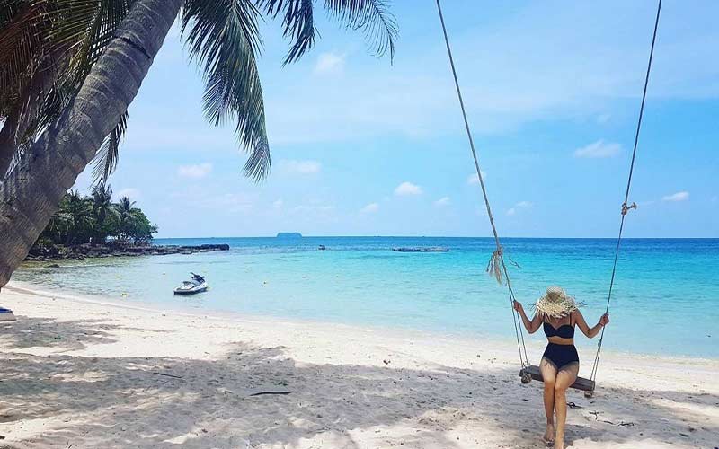 Đối phó với nắng nóng khi đi du lịch