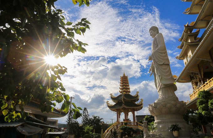 Ngôi chùa có chánh điện cao nhất Việt Nam ở Sài Gòn