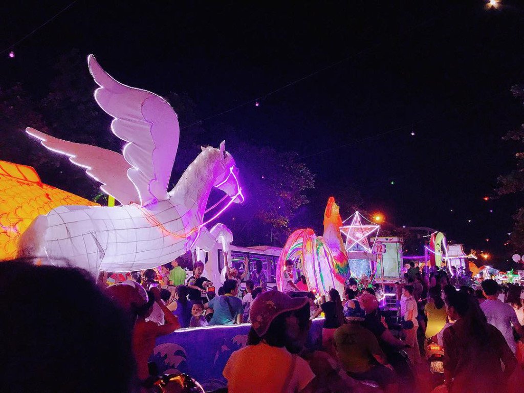 Người dân các nước châu Á làm gì trong Tết Trung thu?