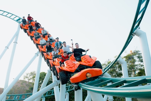 Sun World Danang Wonders trình làng tàu lượn lốc xoáy Paradise Fall siêu chất