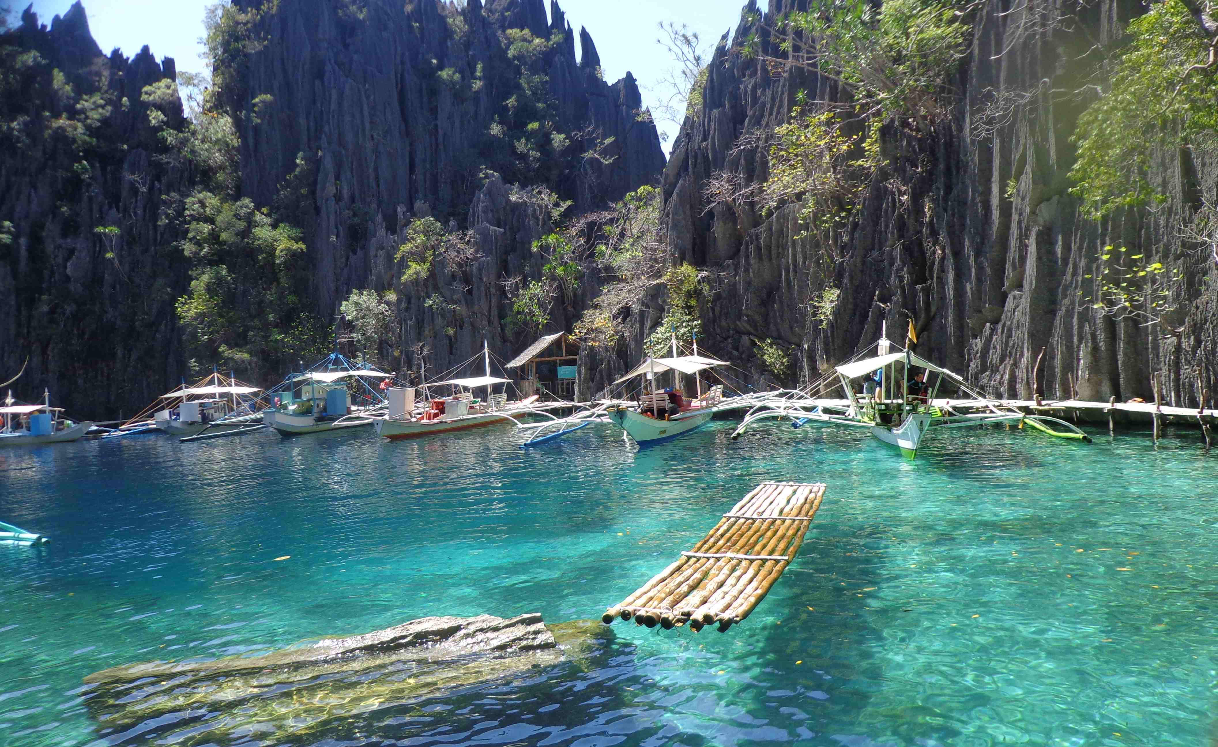 Philippines tung chiêu 'lạ' hút khách du lịch nước ngoài