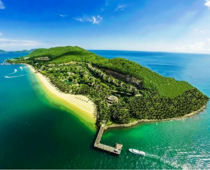 Lặn biển Hòn Mun khám phá hệ sinh thái sinh vật biển đa dạng nhất dưới lòng đại dương