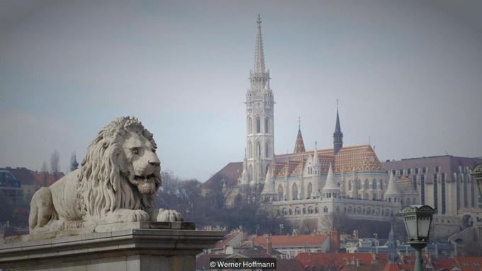 Thế giới bí ẩn dưới lòng đất ở Budapest