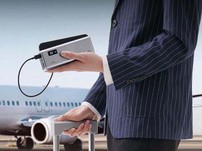 Giải đáp: Pin dự phòng 20000mah có được mang lên máy bay hay không?