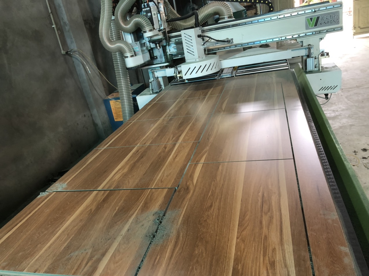 xuong-san-xuat-thiet-ke-thi-cong-noi-that-gia-dinh-dep-tai-ha-noi