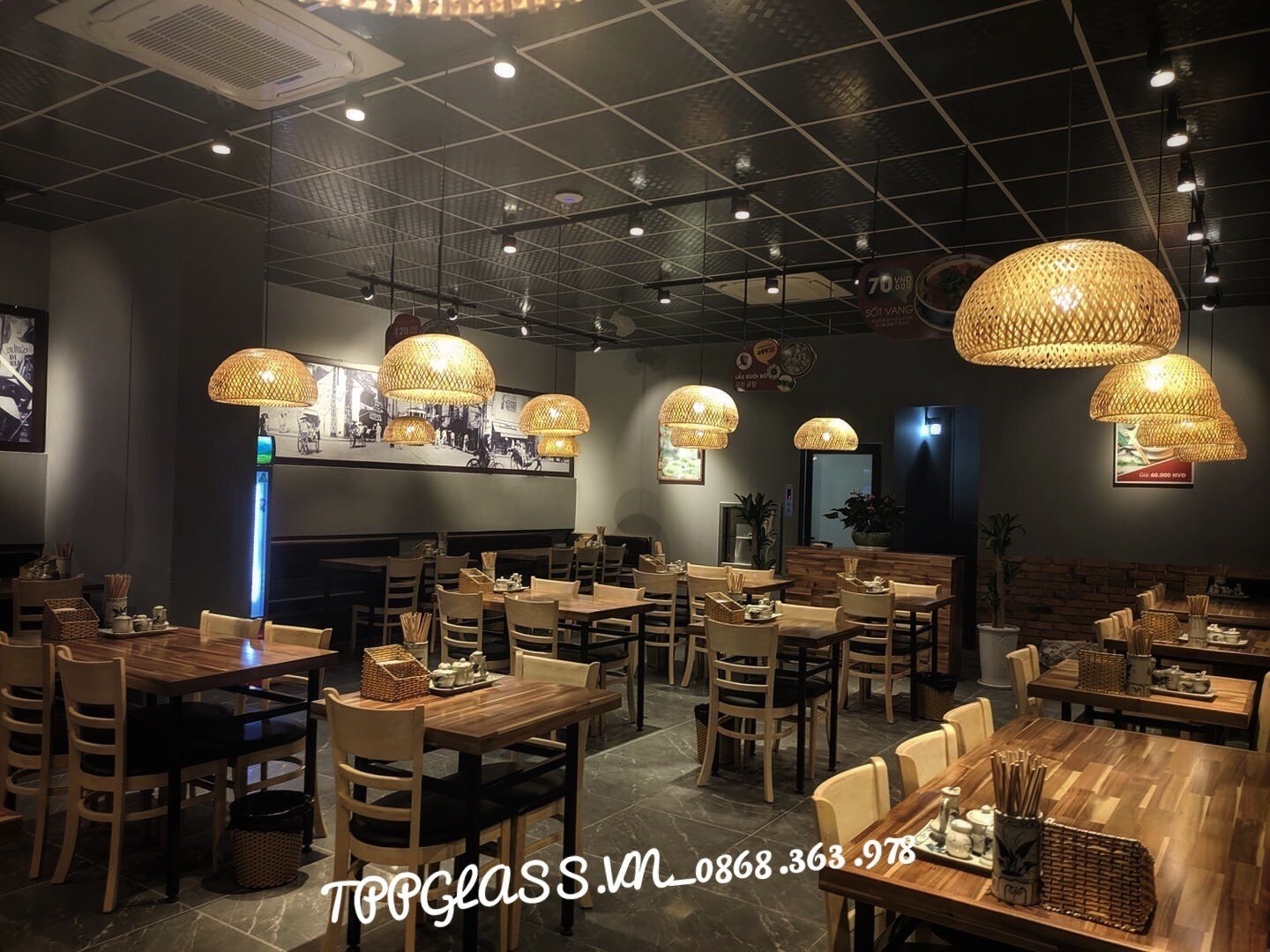 xuong-thi-cong-thiet-ke-noi-that-nha-hang-ha-noi-hcm-tppnoithat