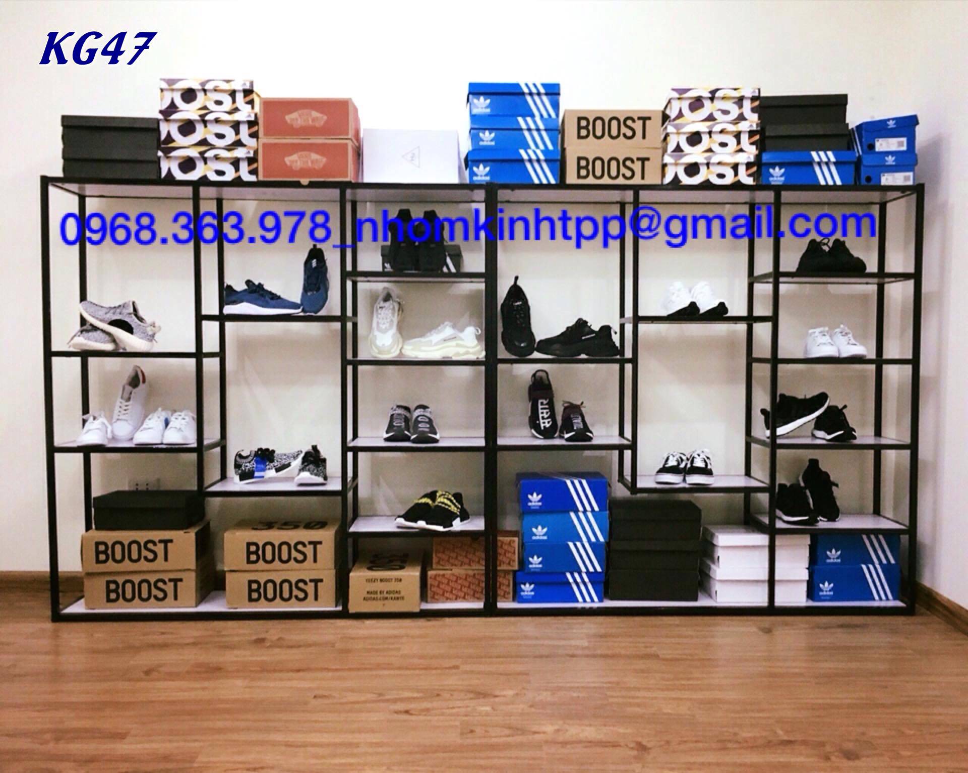 bao-gia-thi-cong-thiet-ke-ke-trung-bay-giay-dep-tai-xuong-tppglass