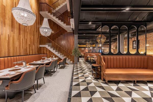 Mau-Thiet-ke-thi-cong-noi-that-nha-hang-cha-ca-ha-thanh