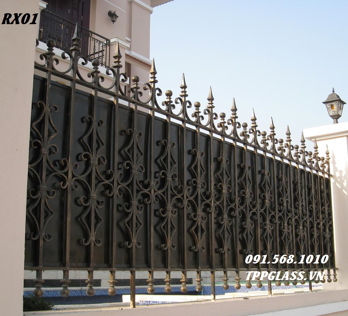 bao-gia-lam-cau-thang-sat-hang-rao-sat-lan-can-sat-ban-cong-sat