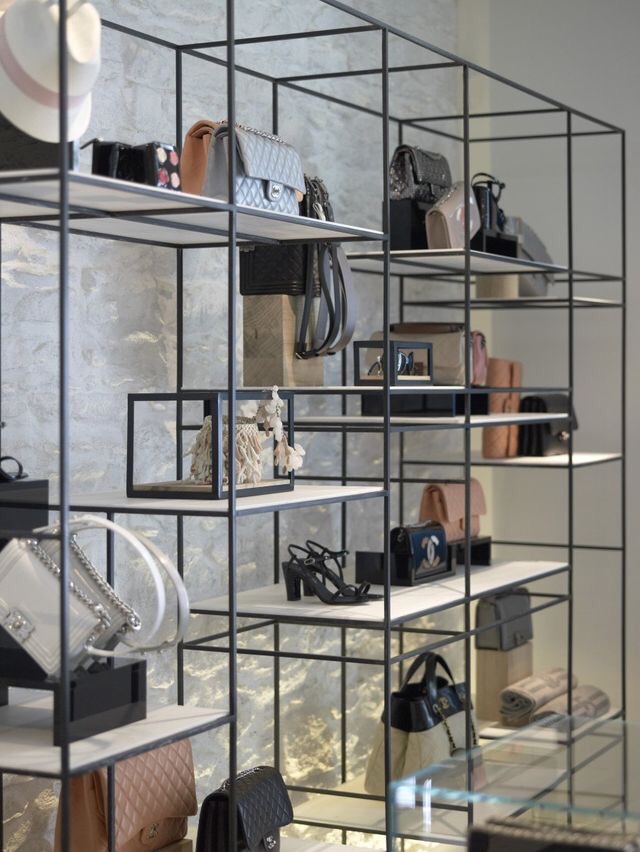 thiet-ke-thi-cong-noi-that-cua-hang-tui-xach-tppnoithat