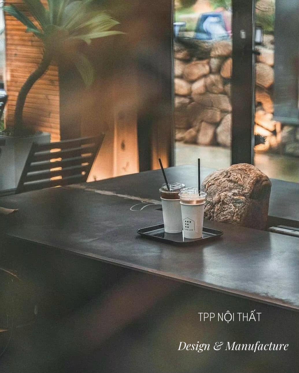 thiet-ke-thi-cong-quan-cafe-thep-tien-che-dep-doc-la-tppnoithat
