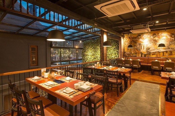 Mau-Thiet-ke-thi-cong-noi-that-nha-hang-cha-ca-ha-thanh