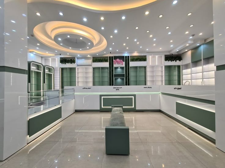 mau-thiet-ke-my-pham-dep-xuong-noi-that-thi-cong-cua-hang-my-pham-ha-noi-ho-chi-minh