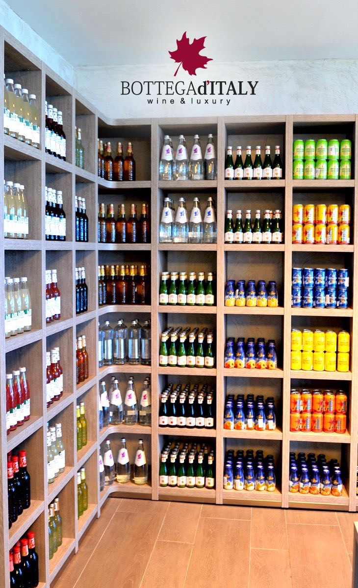 thiet-ke-phong-livestream-ban-my-pham-hut-trieu-luot-view-ha-noi-hochiminh-tppnoithat