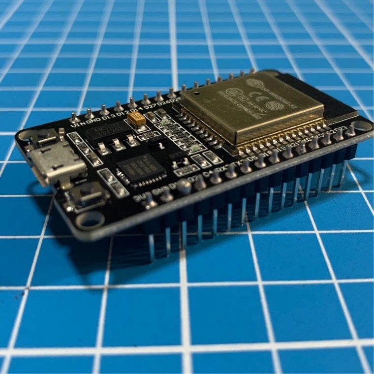 huong-dan-cai-dat-esp32-sketch-data-upload