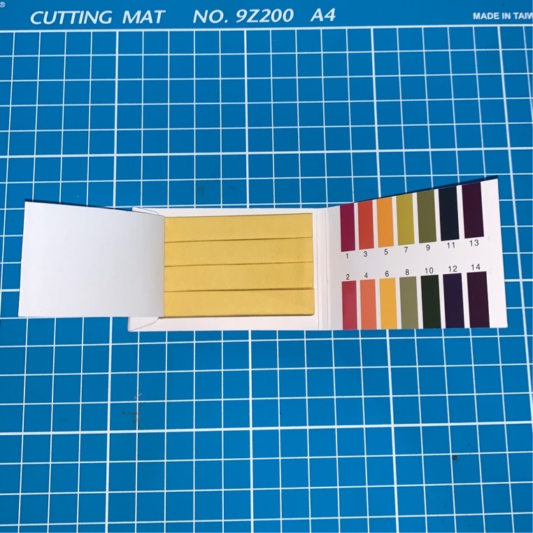 Giấy quỳ tím đo pH của đung dịch